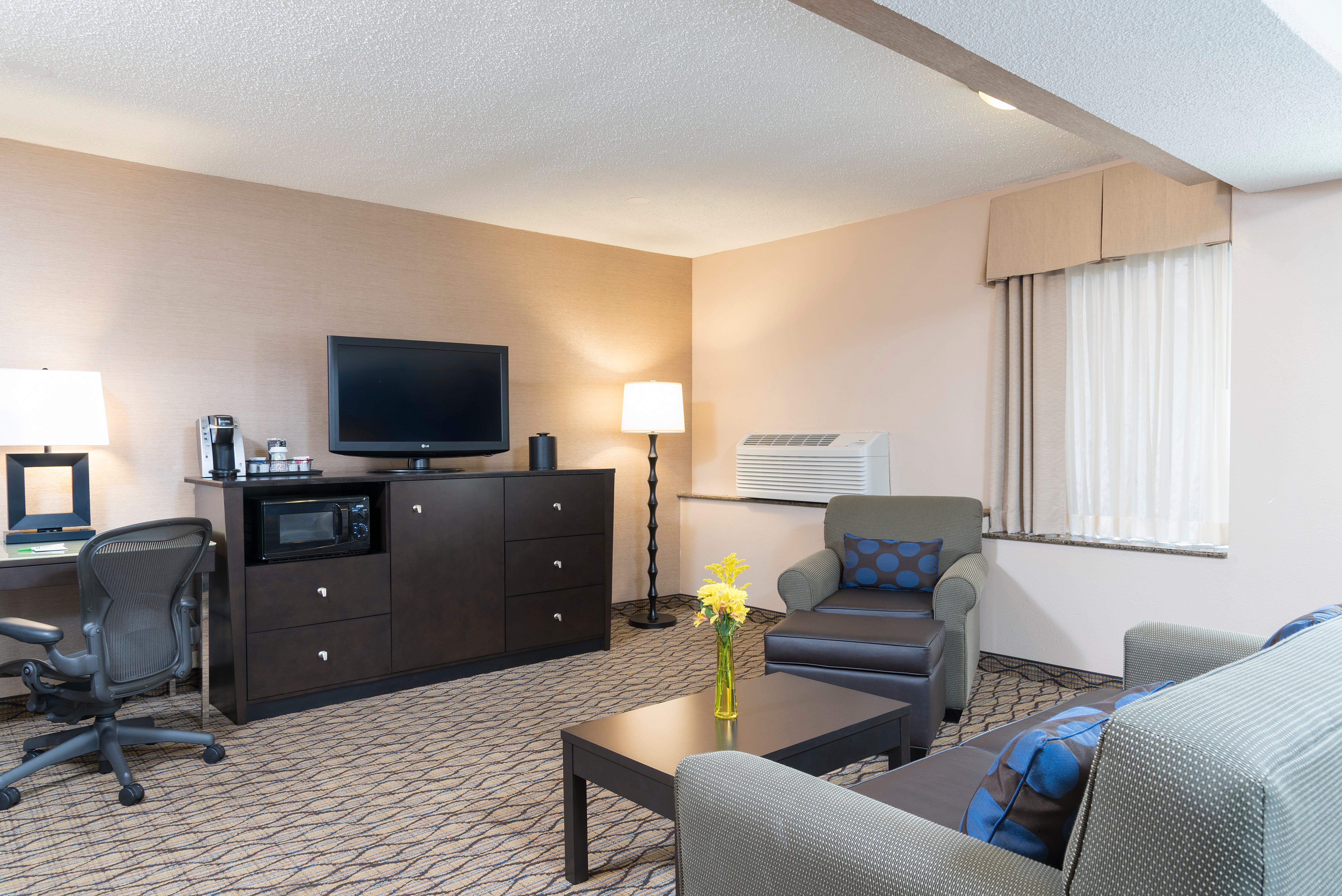 Holiday Inn Chicago - Elk Grove, An Ihg Hotel Elk Grove Village Ngoại thất bức ảnh