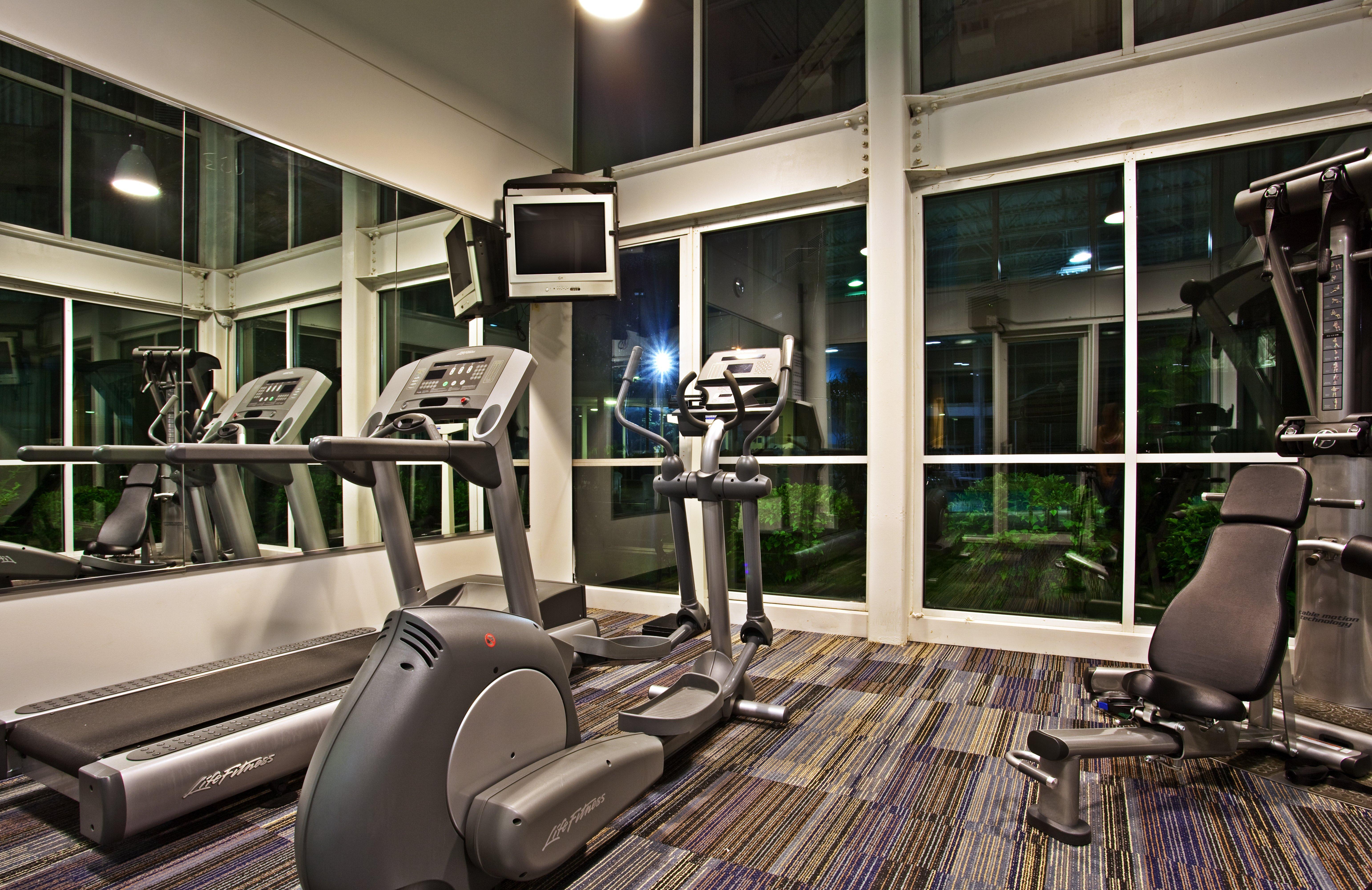 Holiday Inn Chicago - Elk Grove, An Ihg Hotel Elk Grove Village Ngoại thất bức ảnh