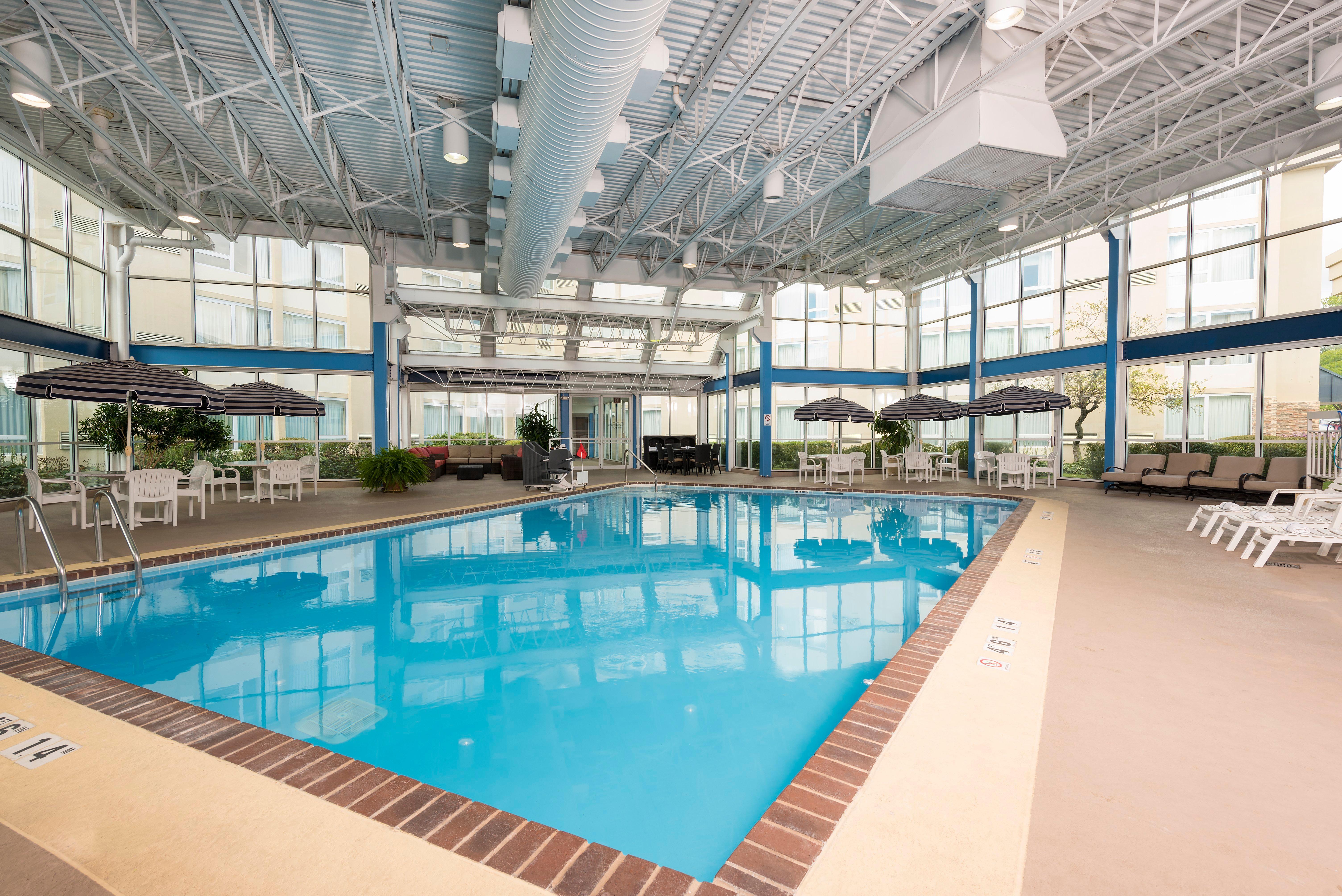 Holiday Inn Chicago - Elk Grove, An Ihg Hotel Elk Grove Village Ngoại thất bức ảnh