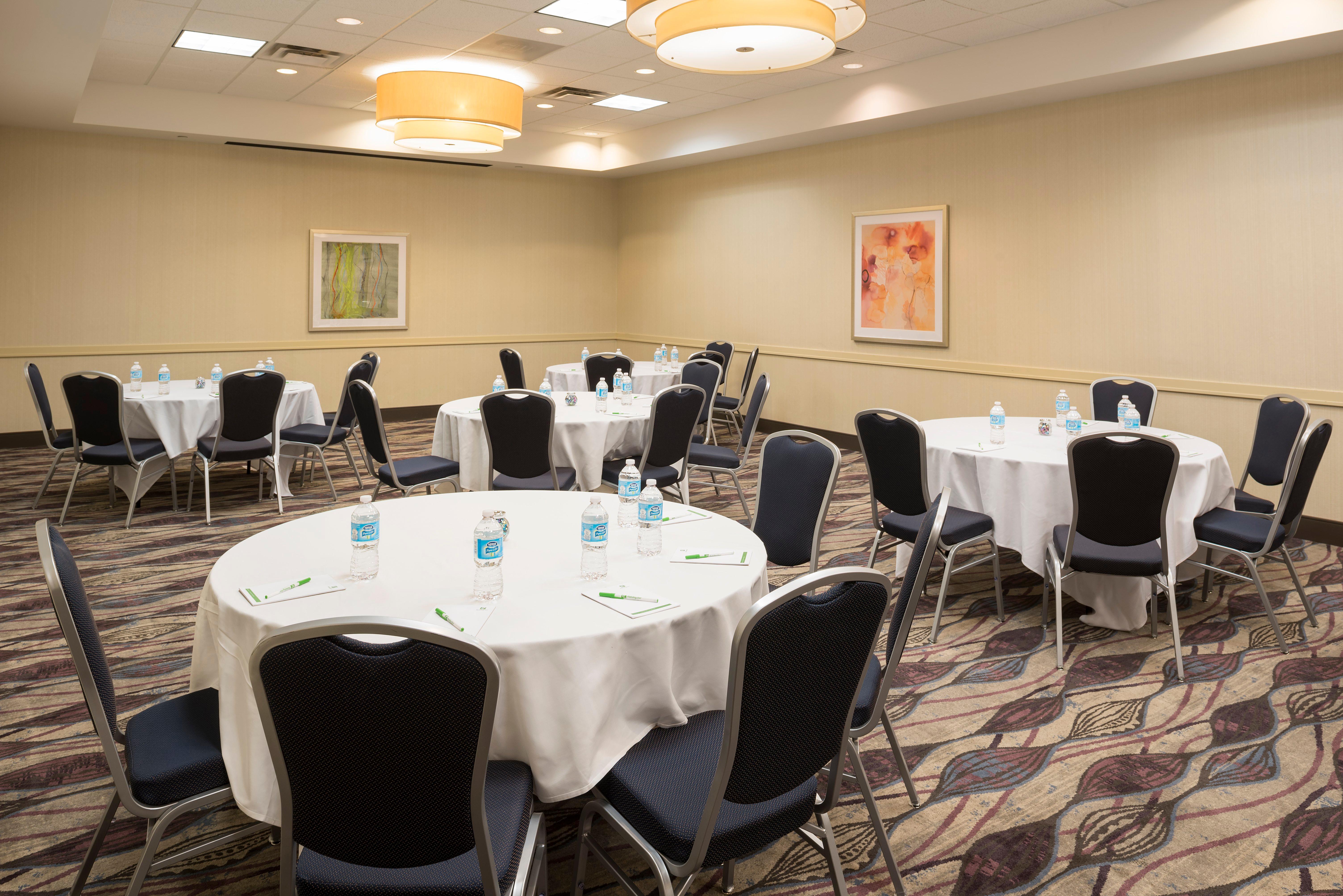 Holiday Inn Chicago - Elk Grove, An Ihg Hotel Elk Grove Village Ngoại thất bức ảnh